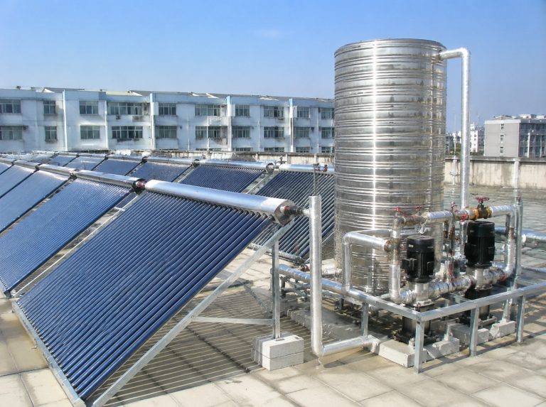 洪湖商用大容量真空管太阳能热水系统